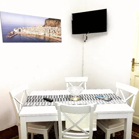 Casa Dei Normanni * Cefalù
